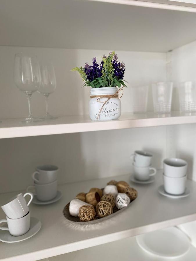 Bella Vacanza - City Center -Air Conditioning -Wi-Fi 拉帕洛 外观 照片