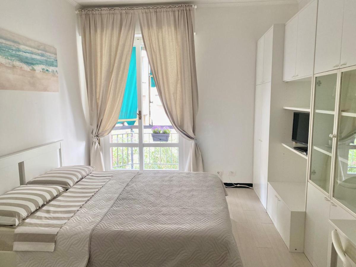 Bella Vacanza - City Center -Air Conditioning -Wi-Fi 拉帕洛 外观 照片