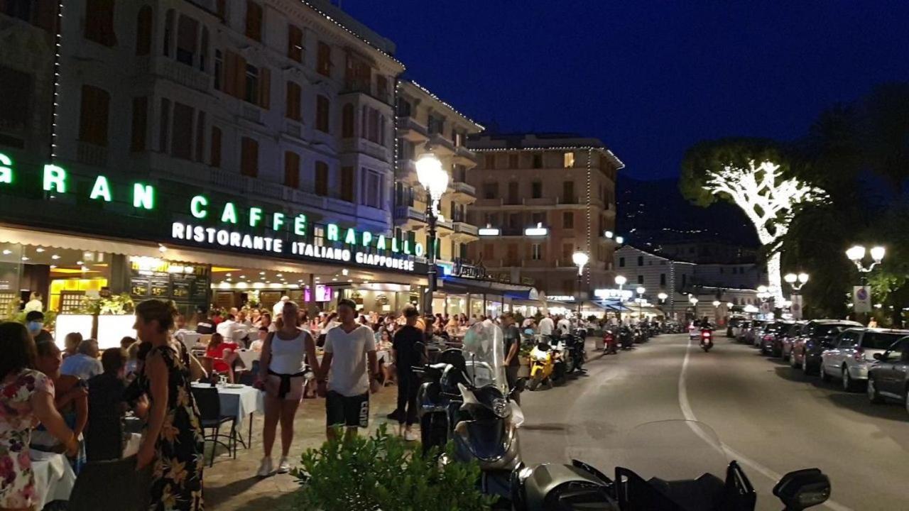 Bella Vacanza - City Center -Air Conditioning -Wi-Fi 拉帕洛 外观 照片