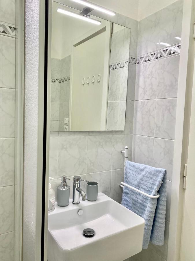 Bella Vacanza - City Center -Air Conditioning -Wi-Fi 拉帕洛 外观 照片